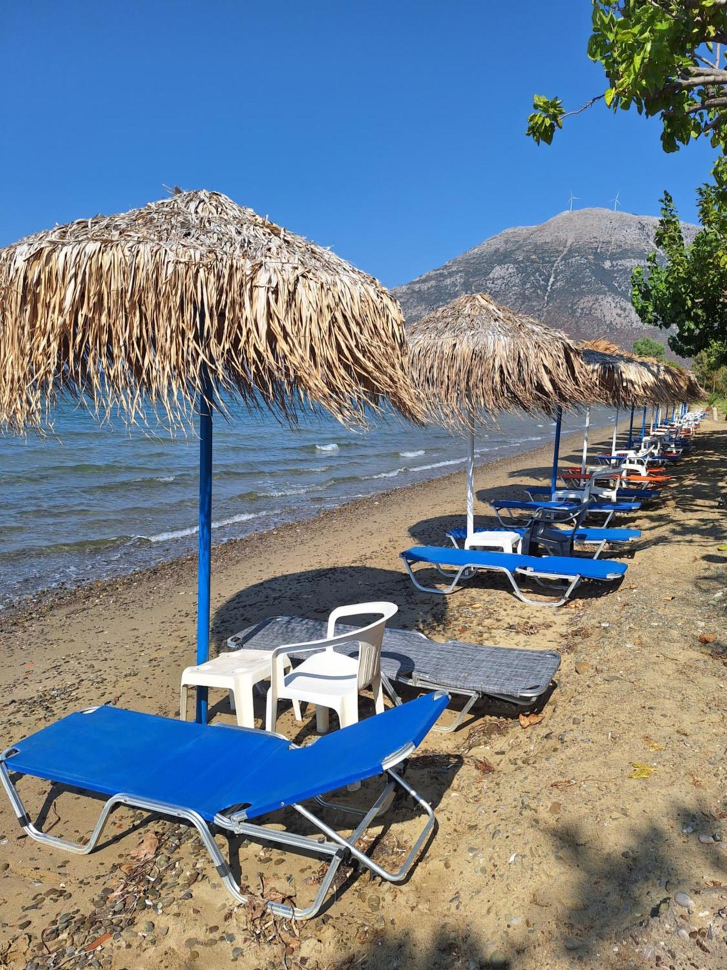 Makinia Beach Nafpaktos Exterior foto